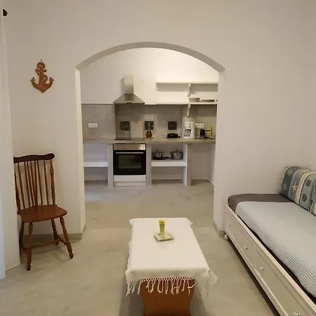 Petrina Volia - Anemos Holiday home Andros Town